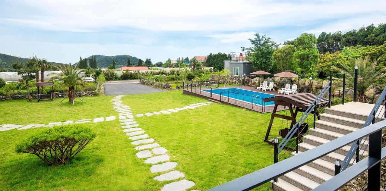 Donnaeko Pension Согвипхо Экстерьер фото